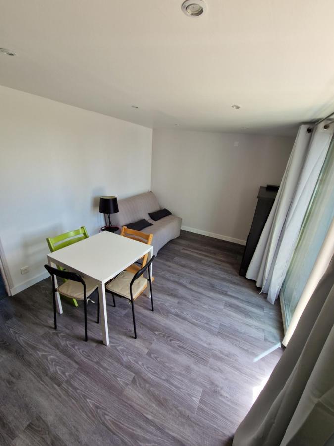 Appartement 2 Pieces Renove Avec Acces Piscine Peymeinade Экстерьер фото